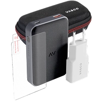 Vasco-tillbehörspaket som innehåller ett skärmskydd av härdat glas, en powerbank, en laddare och ett skyddsfodral till översättaren.